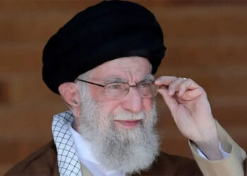 غزہ کے بچوں کے خون سے امریکی ہاتھ رنگے ہیں: خامنہ ای