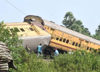 ٹرین حادثہ میں مہلوکین کی تعداد 14ہوگئی