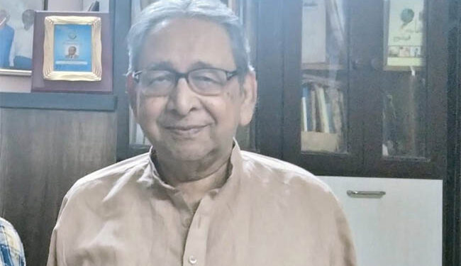 ممبئی اردو کا مرکز نہ ہونے کے باوجود ادب کا گہوارہ رہا۔عبدالستار دلوی