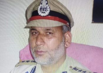 مسجد میں اذان دے رہے ریٹائرڈ ایس ایس پی کا قتل