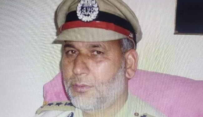 مسجد میں اذان دے رہے ریٹائرڈ ایس ایس پی کا قتل