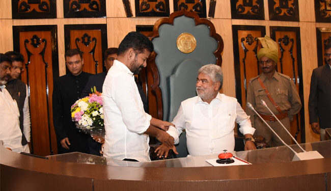 تلنگانہ کے اسپیکر کے طورپرجی پرساد نے سنبھالی ذمہ داری