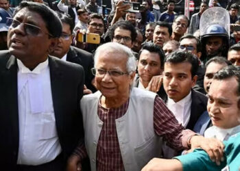 بنگلہ دیش کے نوبل انعام یافتہ ماہراقتصادیات محمد یونس کو 6 ماہ قید کی سزا