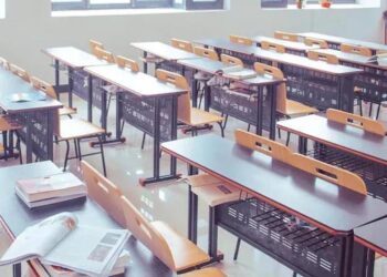 دہلی کے اسکولوں میں پانچویں جماعت تک کیلئے 12 جنوری تک چھٹی