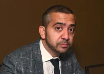 مسلمان نیوز اینکر مہدی حسن کا لائیو شو کے دوران چینل چھوڑنے کا اعلان