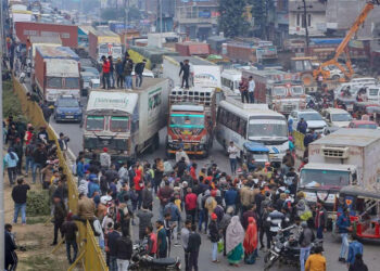 ملک بھر میں بس اور ٹرک ڈرائیورکی ہڑتال