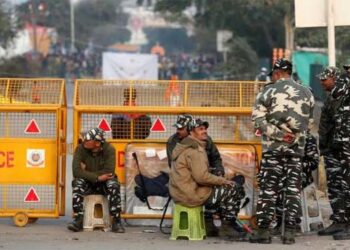 ‘دلّی مارچ’ کو کو ناکام بنانے  کیلئے سڑکیں بلاک کر دی گئیں