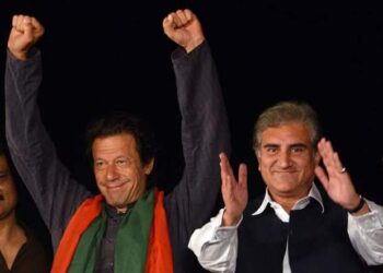 عمران خان اور شاہ محمود کی 12 مقدمات میں ضمانت منظور