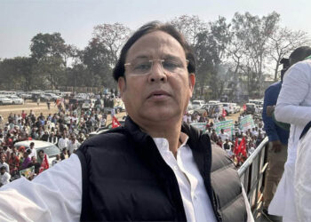 سید فیصل علی سمیت پانچ ایم ایل سی امیدوارو ں کے نام کا اعلان