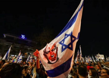 نیتن یاہو کے استعفے تک پارلیمنٹ کے سامنے احتجاج جاری رکھنے کا مظاہرین کا عزم