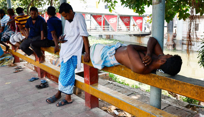 بنگلہ دیش میں لولگنے سے پندرہ افراد ہلاک