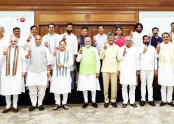 این ڈی اے جمعہ کے روز نئی حکومت بنانے کا دعویٰ پیش کرے گا