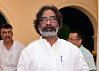 بطور وزیر اعلیٰ جارکھنڈ ہیمنت سورین کی "تاجپوشی”