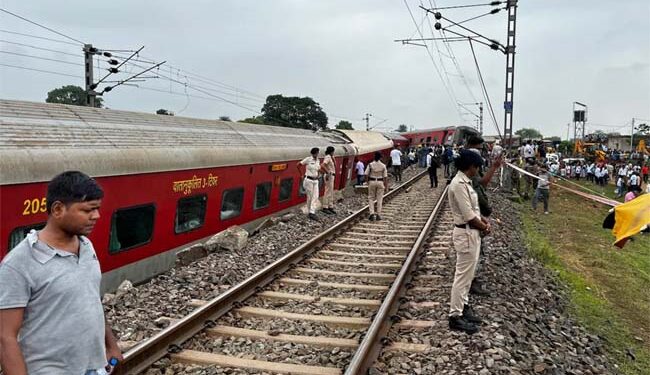 ایک اورٹرین حادثہ، دو لوگوں کی موت