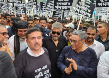 کولکتہ میں ڈاکٹروں نے ریلی نکالی