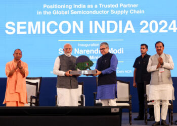 گریٹر نوئیڈا میں سیمی کون انڈیاکا افتتاح