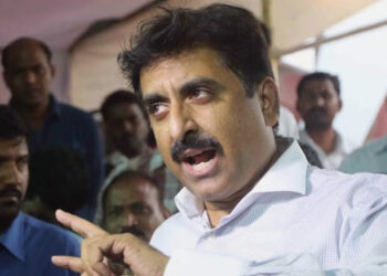 امتیاز جلیل کی قیادت ترنگا آئین ریلی