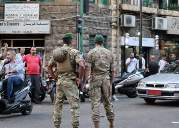 لبنان میں اب واکی ٹاکیز میں بھی دھماکہ، 4 افراد جاں بحق