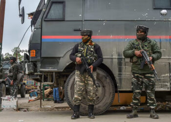 کشمیرمیں دو دفاعی محافظوں کا اغوا کے بعد قتل