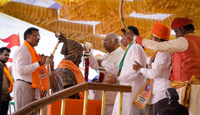 کانگریس نے بلند کیا”آواز دو ہم ایک ہیں” کا نعرہ