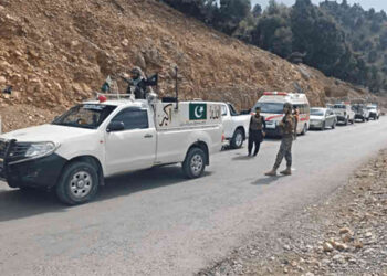 پاکستان  میں مسافر گاڑیوں پر فائرنگ، 38 ہلاک