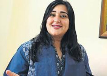 دہلی حکومت پر  بانسری سواراج  حملہ آور