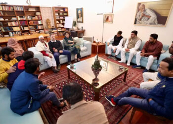 سنبھل متاثرین سے راہل-پرینکا کی ملاقات