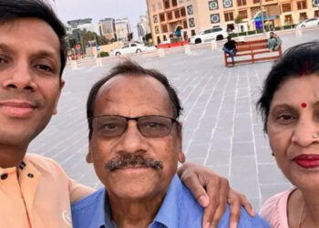 ٹیک مہندرا کے کنٹری ہیڈ تین ماہ سے قطر میں”قید”