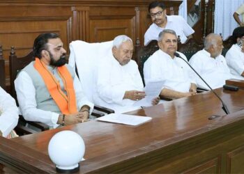 بہار حکومت کے وزراء کے درمیان قلمدانوں تقسیم