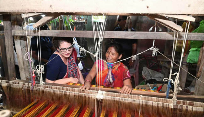 ملک میں انگریزوں جیسا مودی کا سامراج : پرینکا