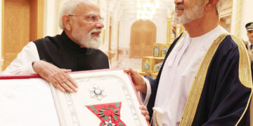 مودی عمان  کے اعلیٰ ترین اعزاز  سے سرفراز