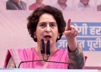 ایران میں شہری  ہلاکتوں پر پرینکا  کی فکرمندی